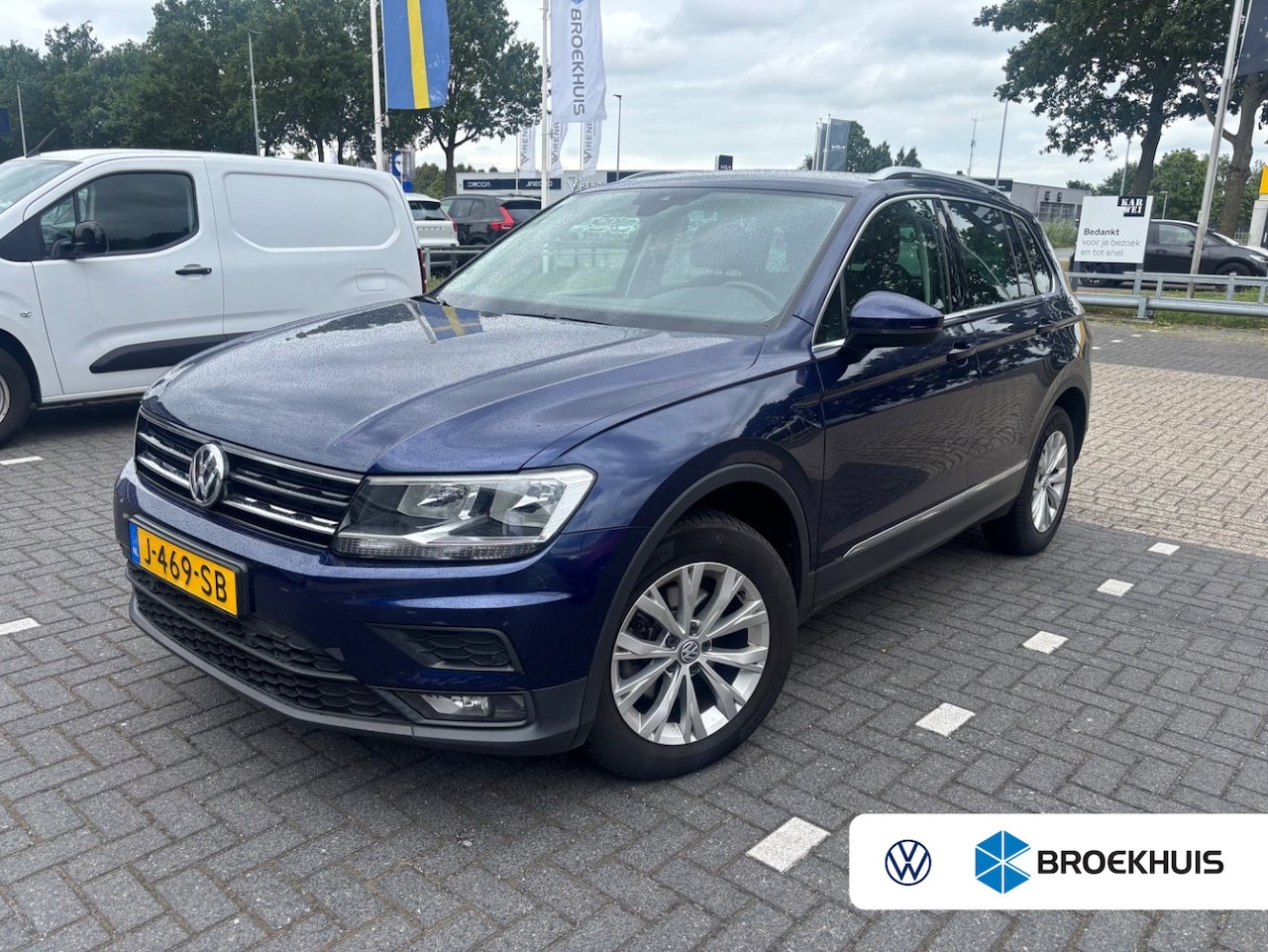 Volkswagen Tiguan - 1.5 TSI 130 pk Comfortline Business | Parkeersensoren | Navigatie | Cruise control adaptie - AutoWereld.nl
