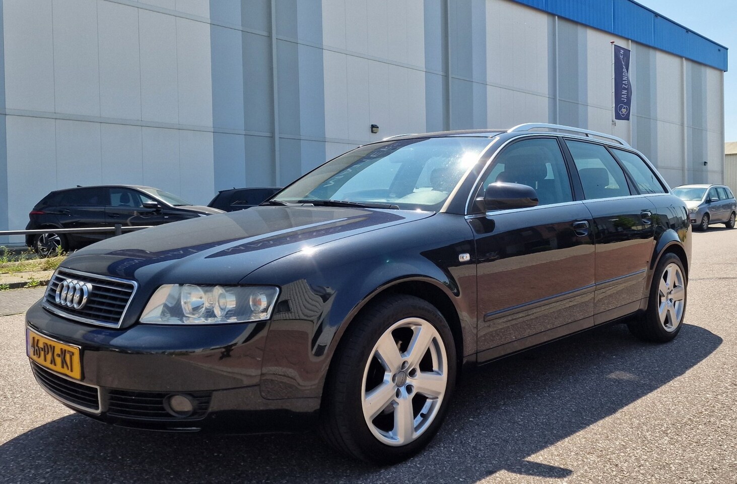 Audi A4 Avant - 2.0 Pro Line PSENSOR CRUISE LEDER 2 X SLEUTELS - AutoWereld.nl