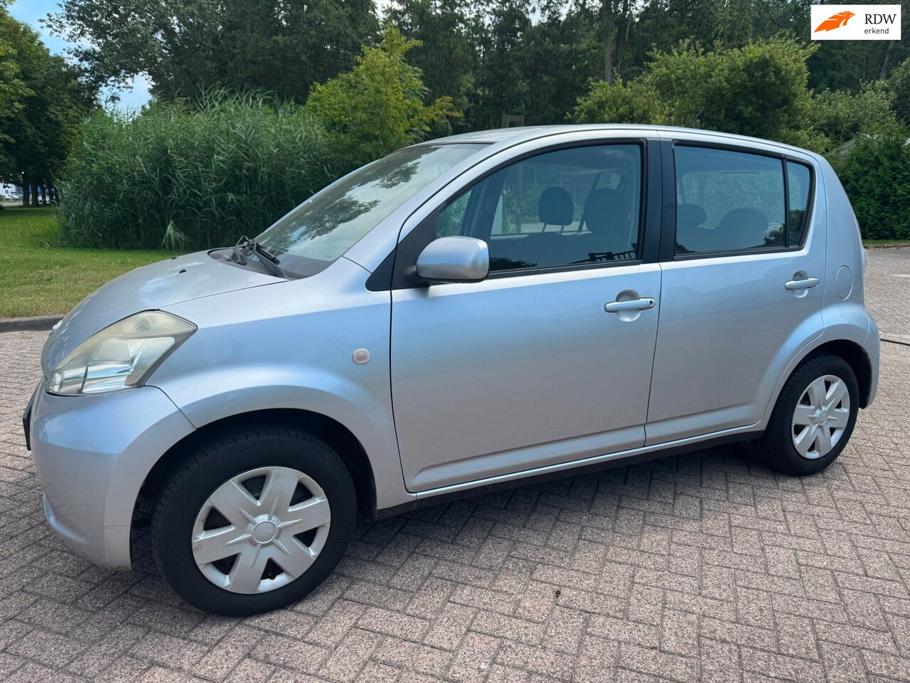 Daihatsu Sirion 2 - 1.0-12V Trend|AIRCO|ELEKTRISCHE RAMEN|APK|NAP - AutoWereld.nl