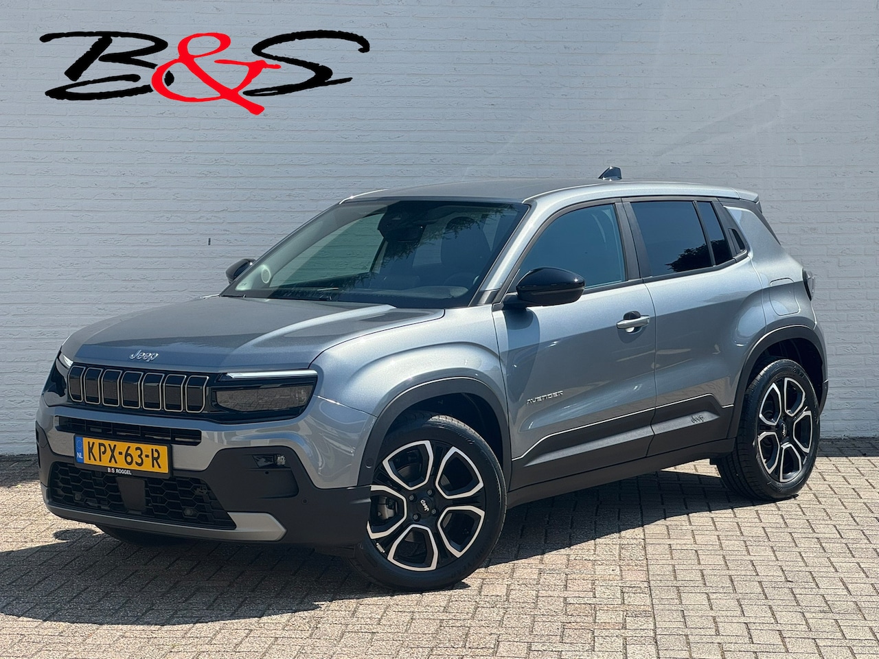 Jeep Avenger - Summit 54 kWh Clima Camera Carplay PDC voor en achter Half Leder - AutoWereld.nl