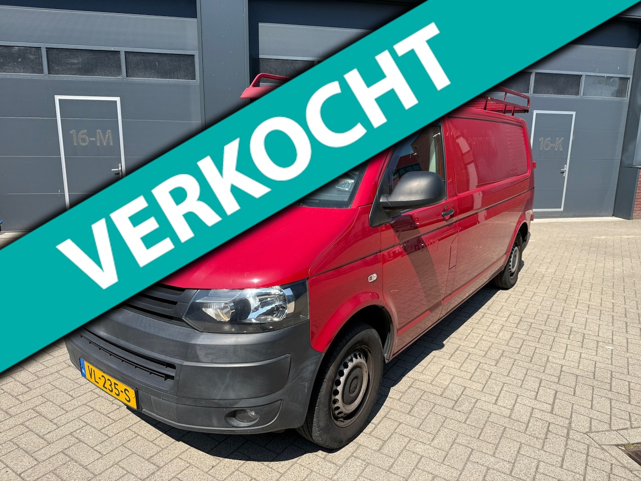 Volkswagen Transporter - 2.0 TDI 140 PK L2H1 2015/NAVIAGTEI/CRUISE CONTROLE/IMPERIAL/ECC AIRCO/DEALER ONDERHOUDEN/E - AutoWereld.nl