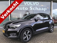 Volvo XC40 - 2.0 T4 R-Design Automaat | Rijklaar incl 12 mnd Bovag | Trekhaak afneembaar Panoramadak Ha