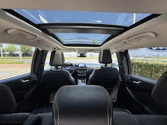 Ford Kuga - 2.5 PHEV Vignale Head Up Display | Panorama Dak | Elektr. Wegklapbare Trekhaak | Lederenbe