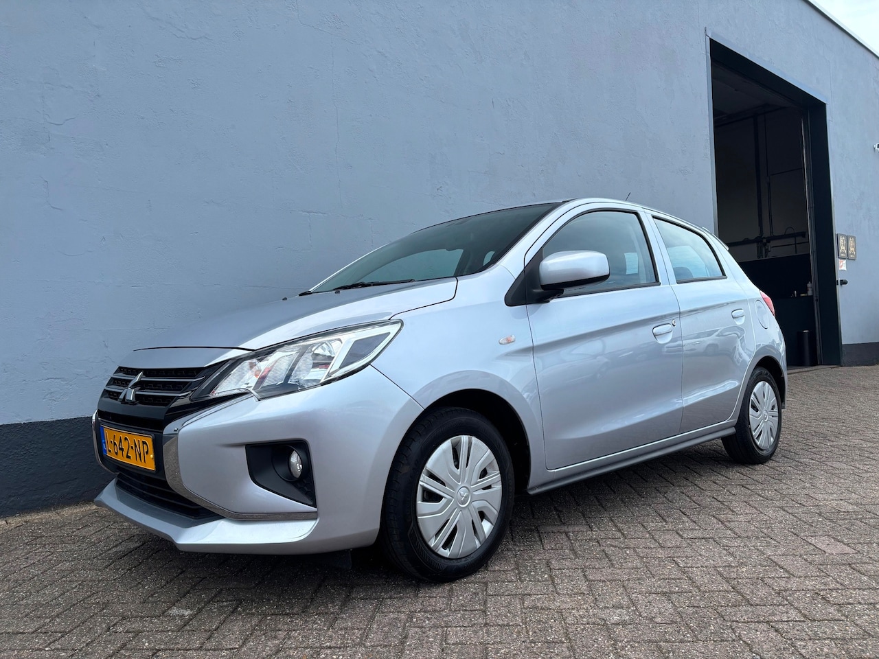 Mitsubishi Space Star - 1.2 Cool+ 5-Deurs - Airco - AutoWereld.nl