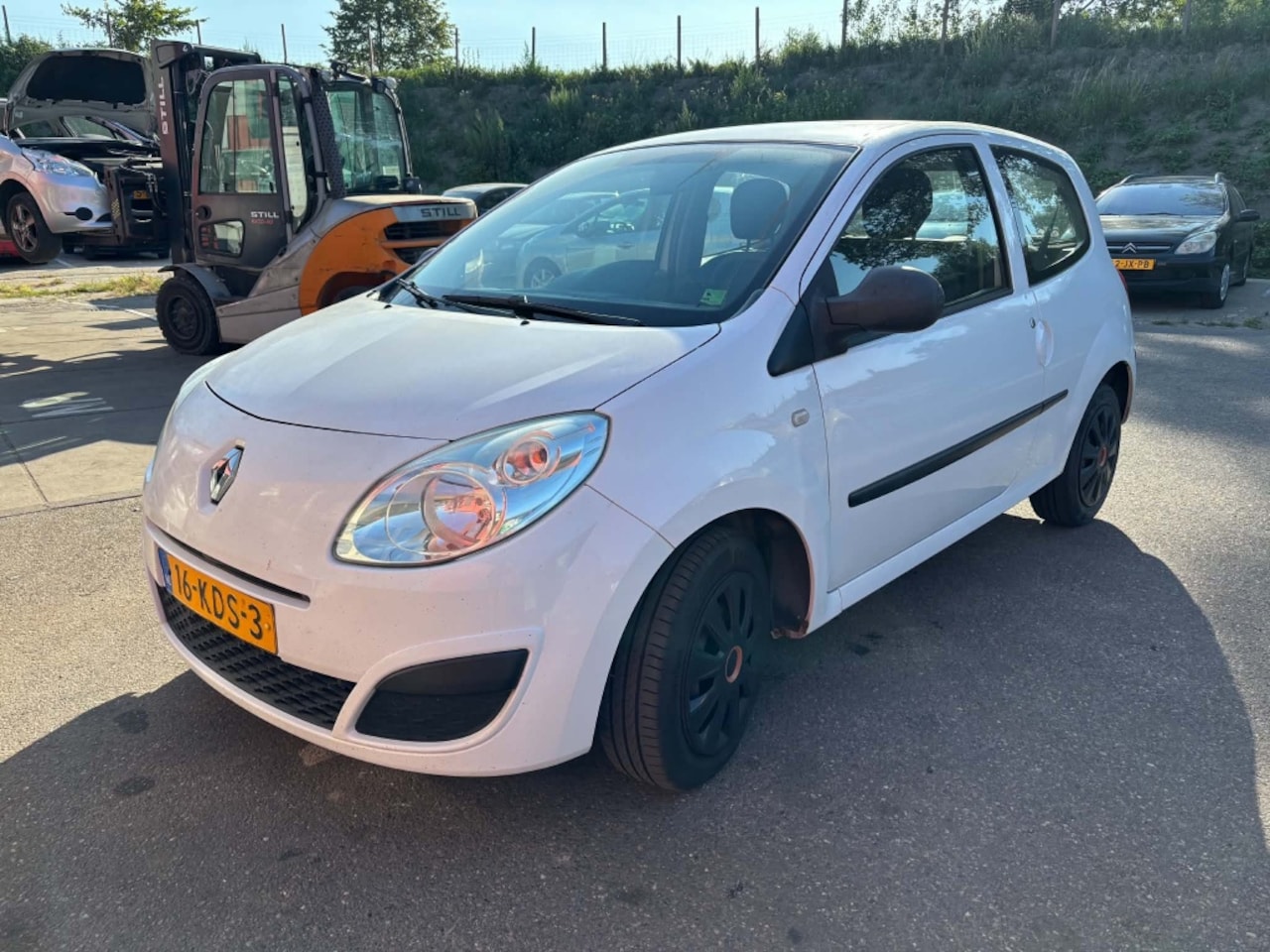 Renault Twingo - 1.2 Acces 1.2 Acces - AutoWereld.nl