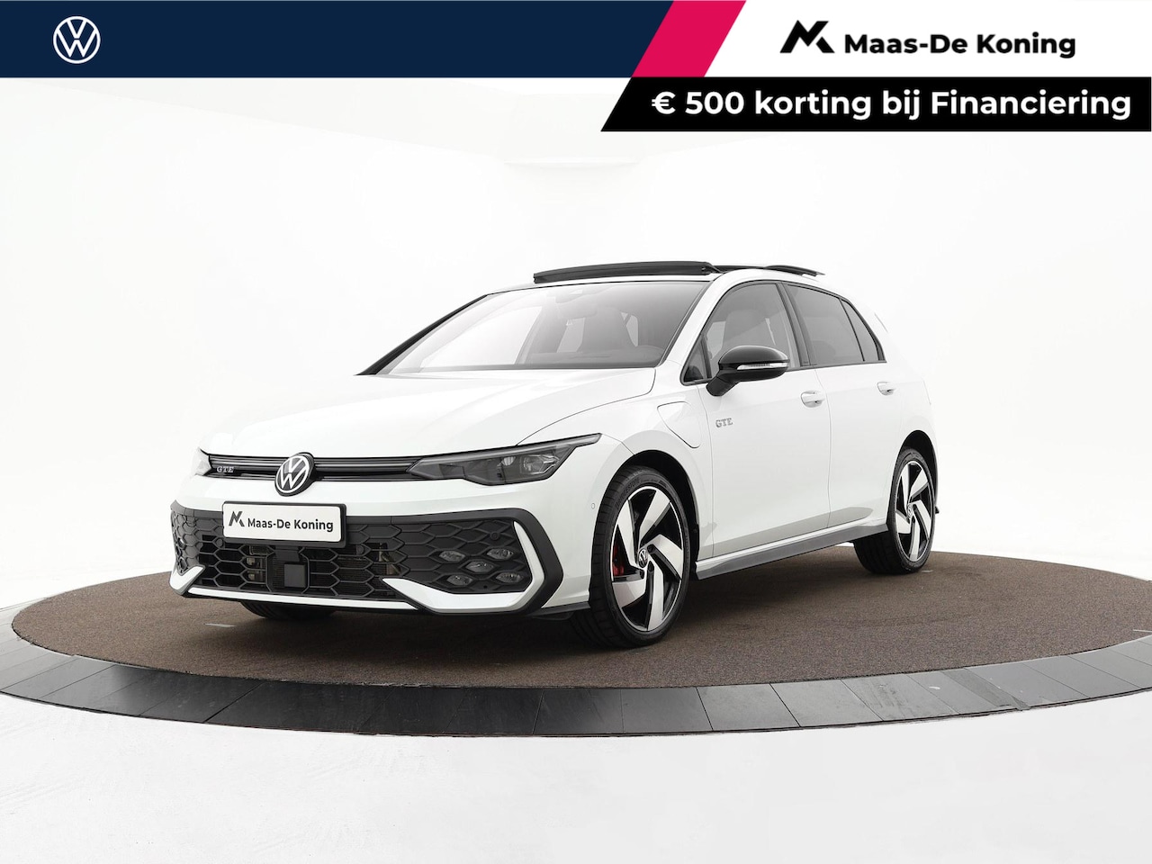 Volkswagen Golf - 1.5 272pk DSG eHybrid GTE · Panoramadak · Wegklapbare Trekhaak · Stoel ventilatie · Leder - AutoWereld.nl