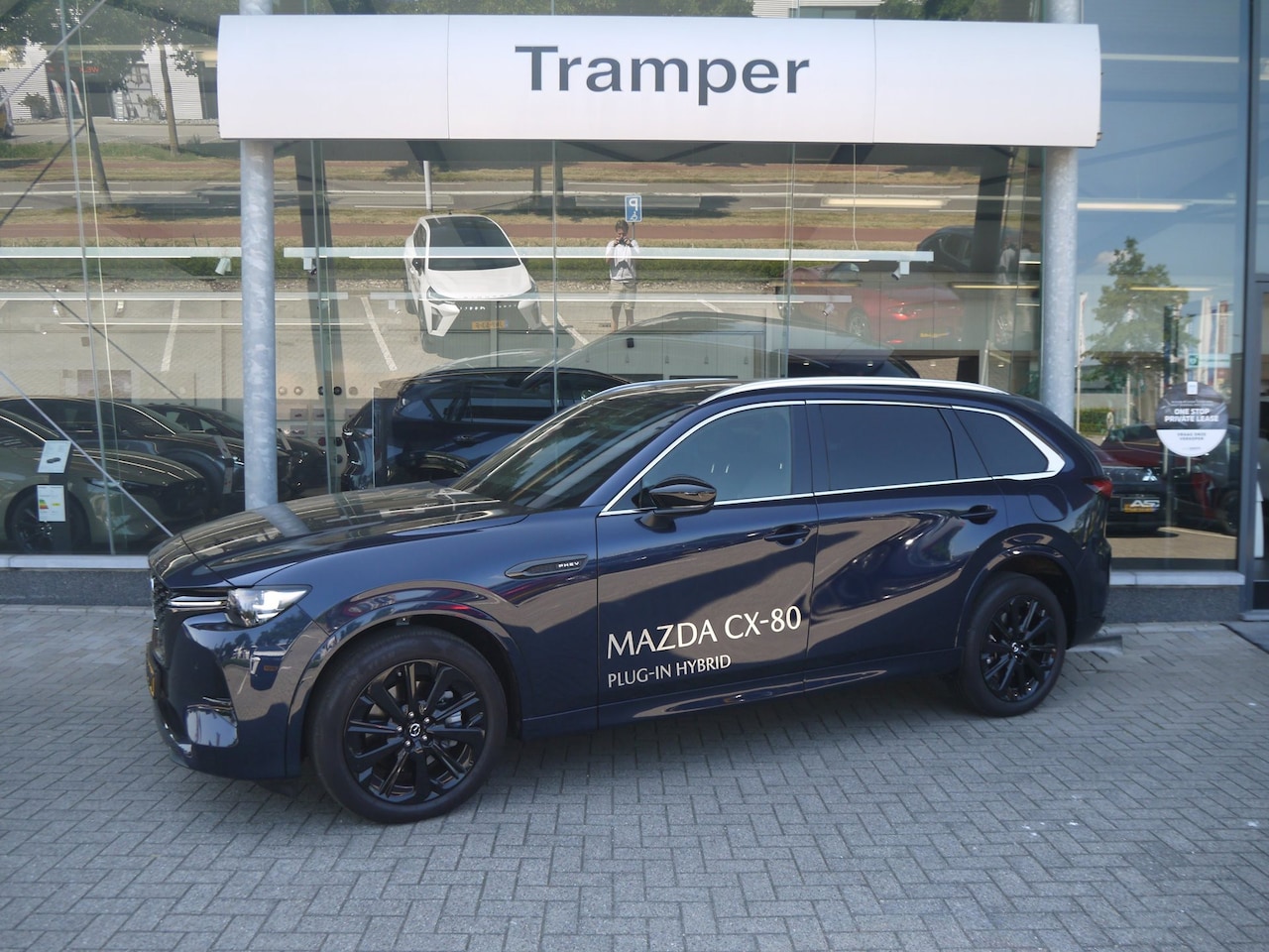 Mazda CX-80 - 2.5 e-SkyActiv PHEV Homura Plus | Rijklaar - AutoWereld.nl