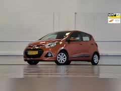 Hyundai i10 - 1.0i i-Motion Premium 3e Eigenaar Airco Garantie Mooi