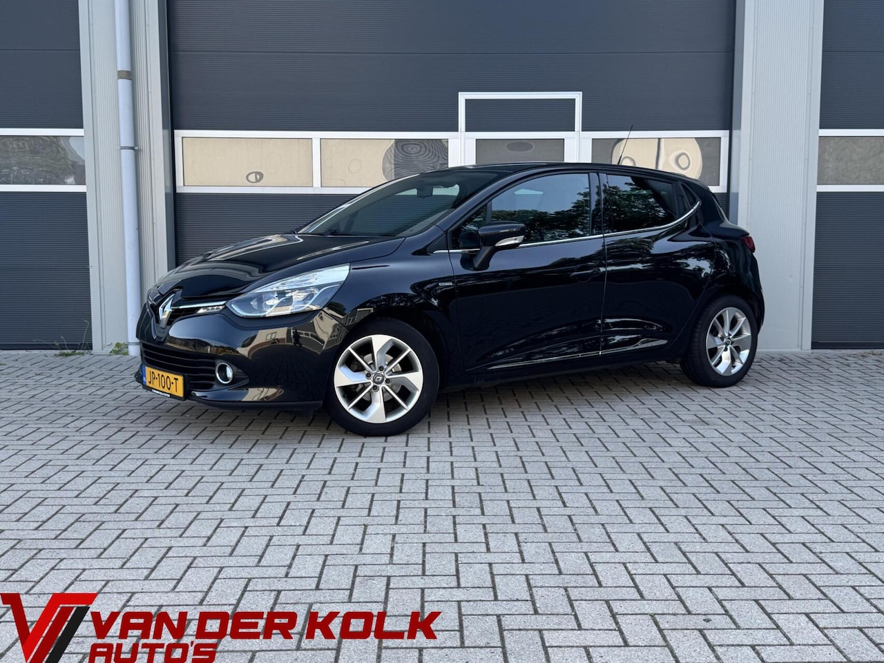 Renault Clio - 0.9 TCe Limited | Airco | Cruise | Navigatie | Sensoren - AutoWereld.nl