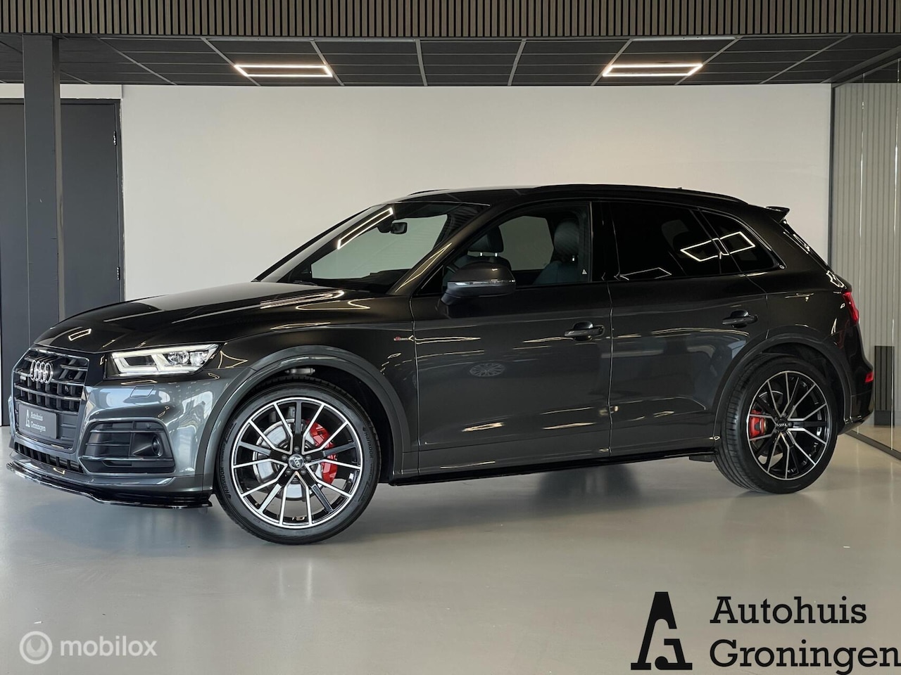Audi Q5 - 2.0 TFSI quattro Sport S line Black Edition | Sportpakket | ACC | Trekhaak | Quattro - AutoWereld.nl