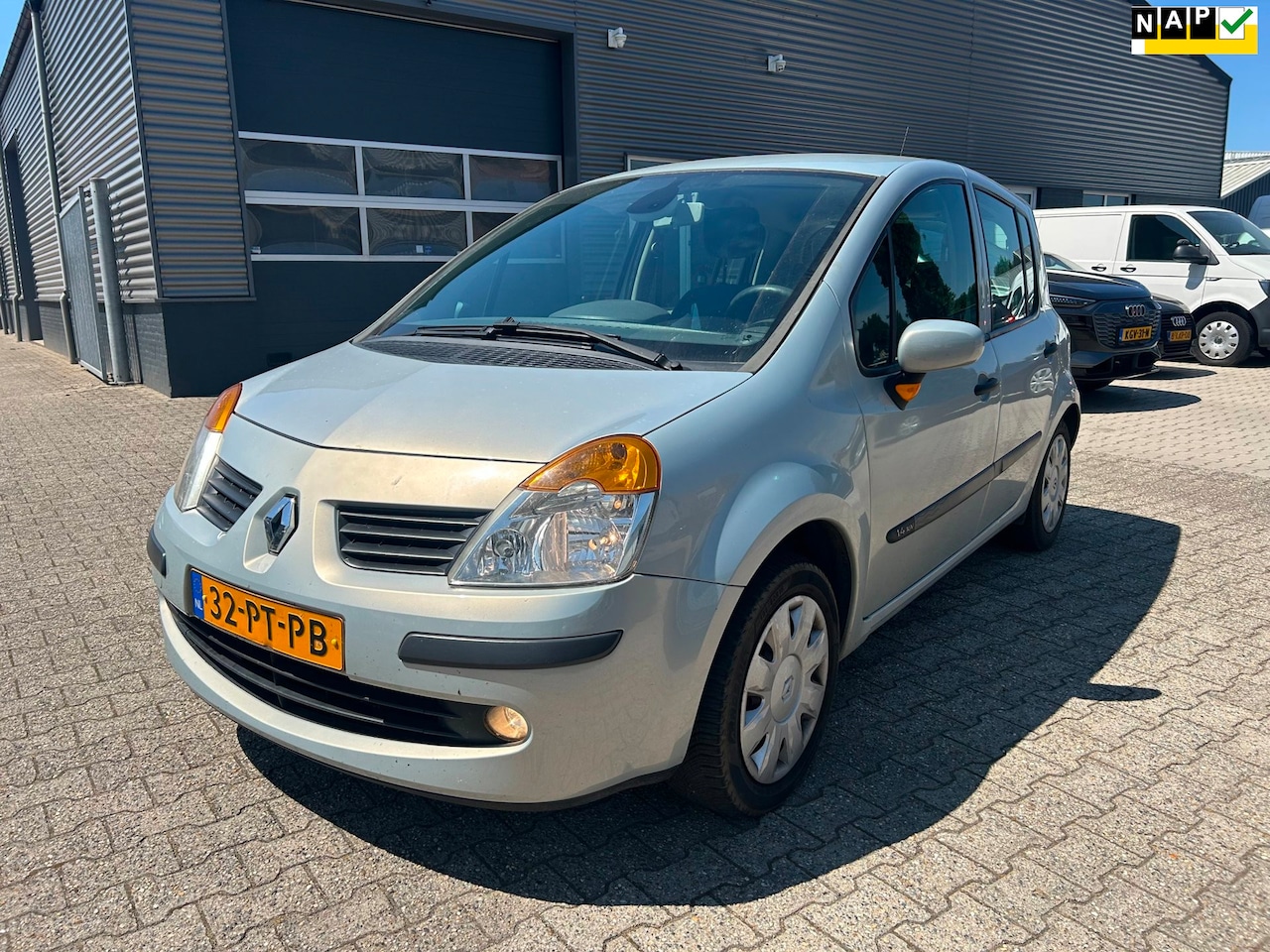 Renault Modus - 1.4-16V Expression Luxe Airco-Cruise control-trekhaak - AutoWereld.nl