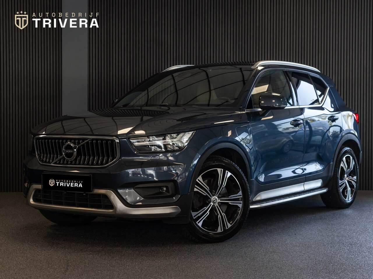 Volvo XC40 - T5 Recharge Polestar Edition 261PK lSoH 94% l Vol Leder l 1ste eig. l PANO l Harmon Kardan - AutoWereld.nl