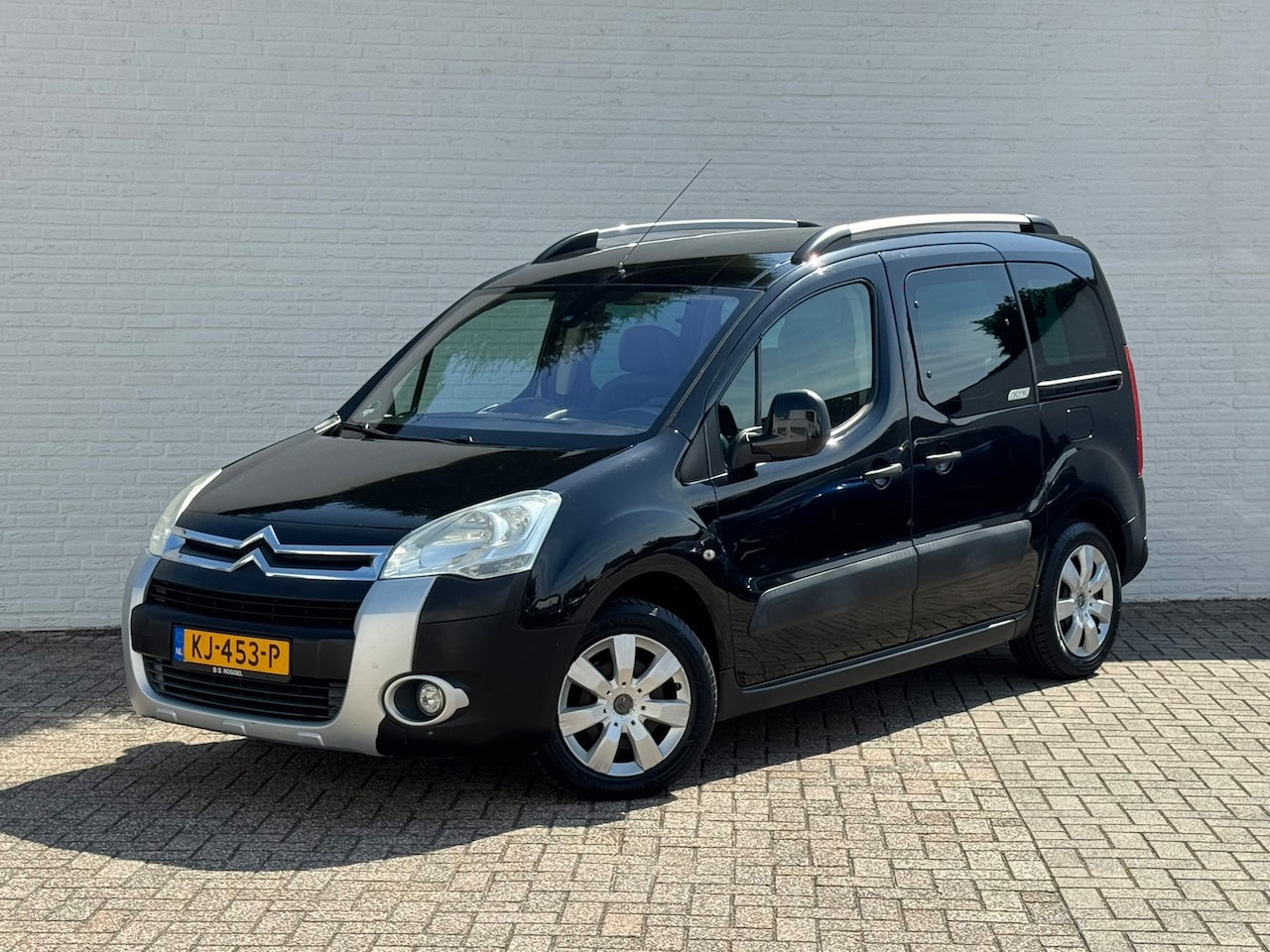 Citroën Berlingo - 1.6 HDIF Multispace Clima PDC Achter Cruiscontrol Radio CD SPeler - AutoWereld.nl
