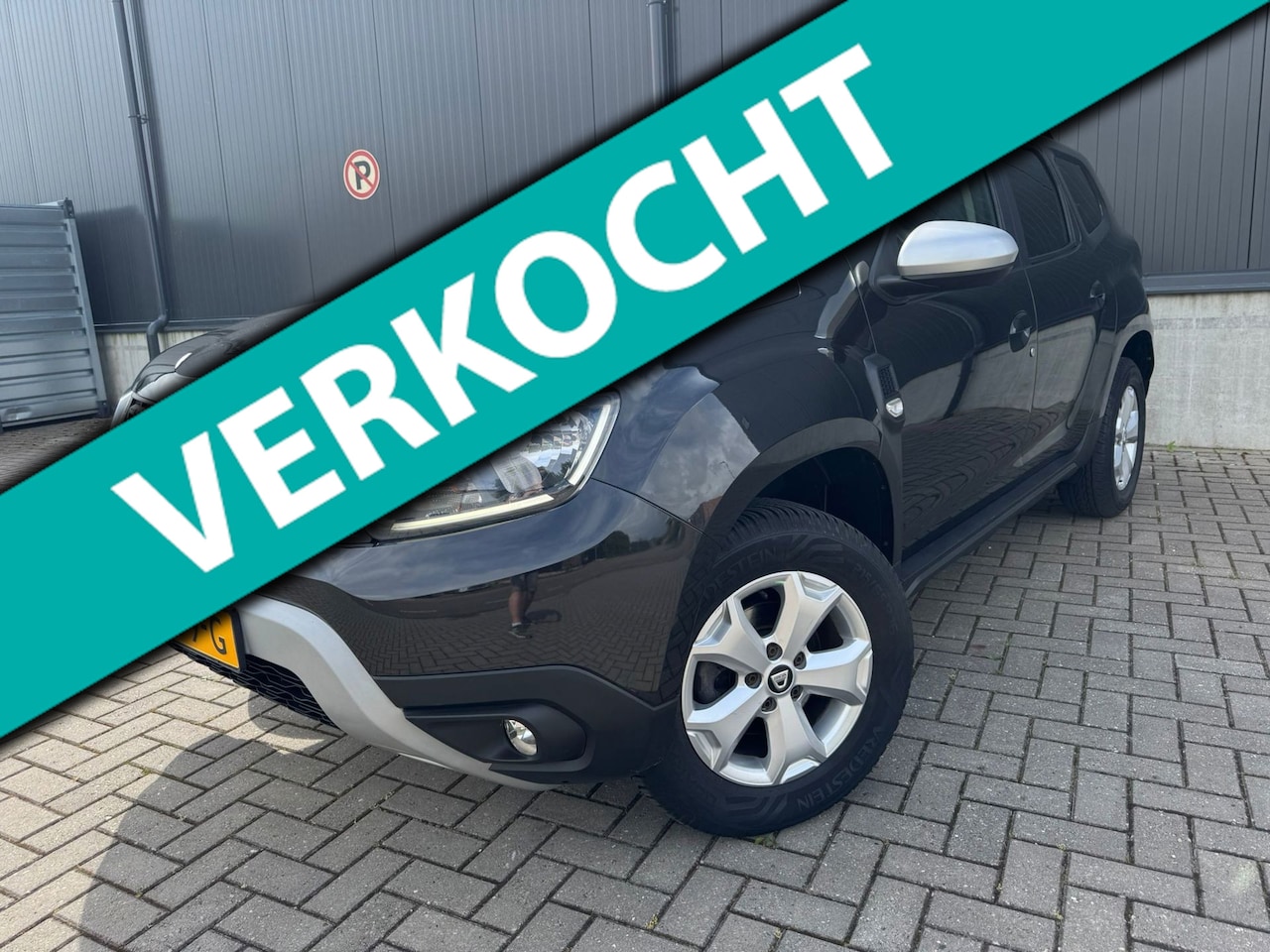 Dacia Duster - 1.2 TCe Comfort / cruise / navi / camera / trekh. ! - AutoWereld.nl