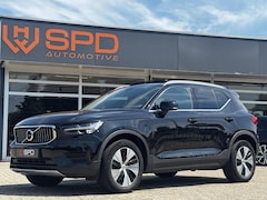 Volvo XC40 - 1.5 T4 Recharge Inscription|211PK|Pano|Leer|Carpl