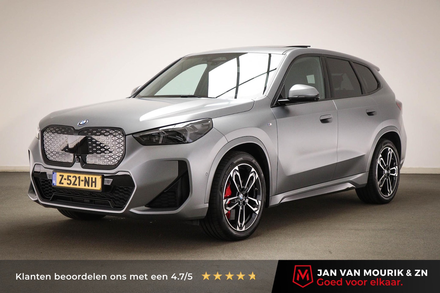 BMW iX1 - eDrive20 67 kWh | INNOVATION PACK | PANORAMADAK | HEAD UP | MASSAGE | STUURVERWARMING | 36 - AutoWereld.nl