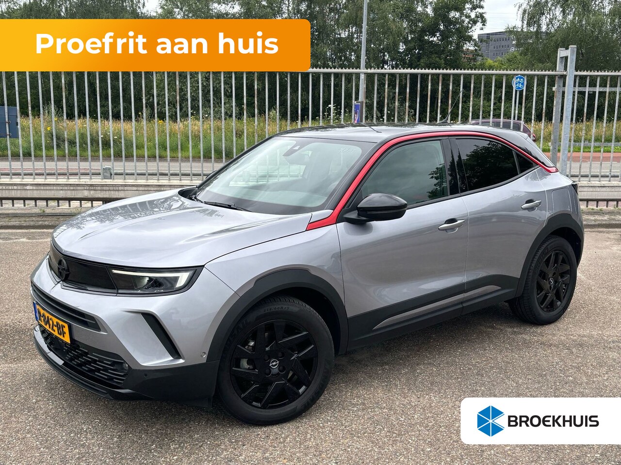 Opel Mokka-e - GS Line 50-kWh 11kw bl. Camera | LED | 18" Lichtmetaal | Carplay | Cruise | Climate | Park - AutoWereld.nl