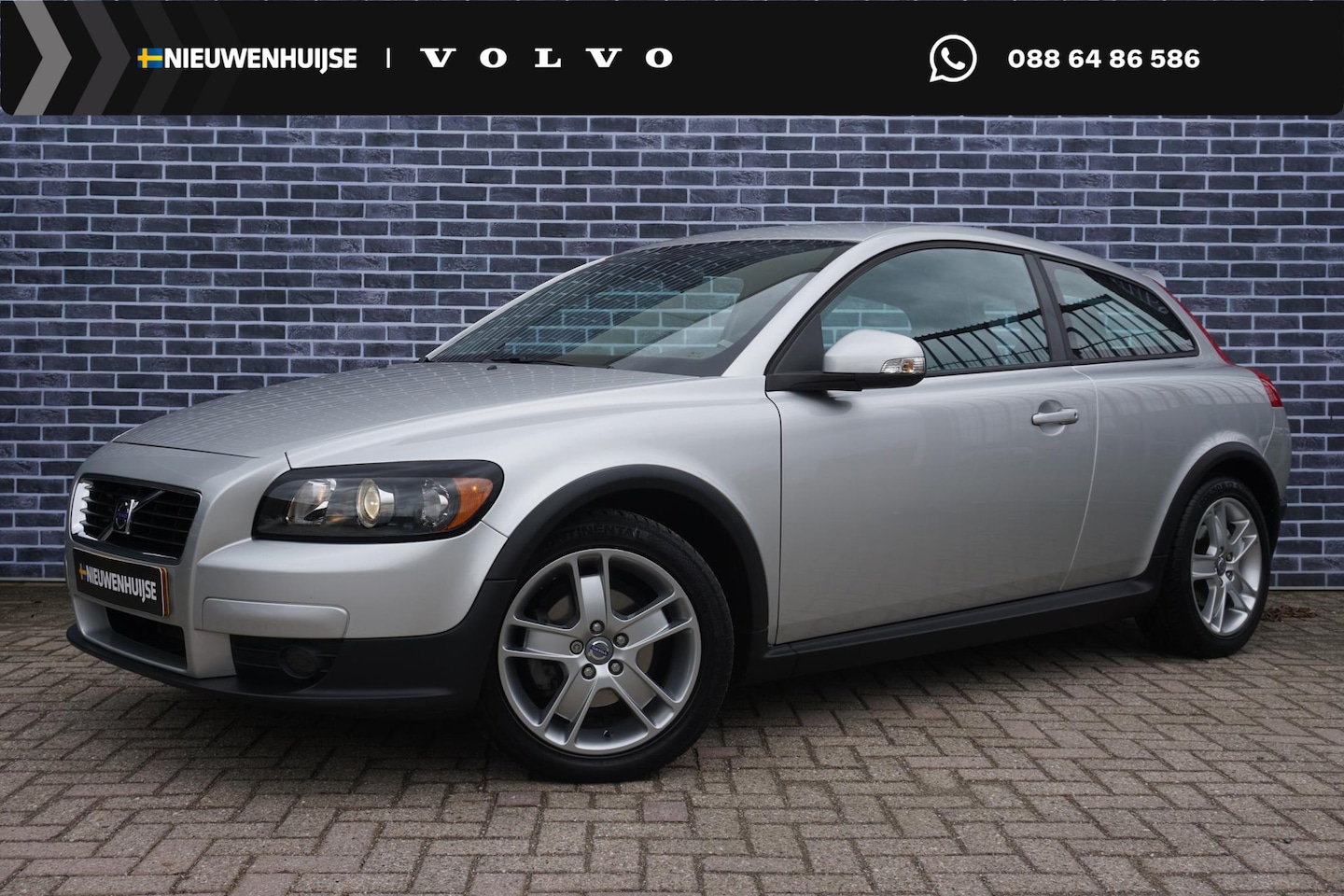 Volvo C30 - 1.8 Sport | Bluetooth | Spoiler | High Perfomance Audio | LM Velgen | Cruise Control | Spo - AutoWereld.nl