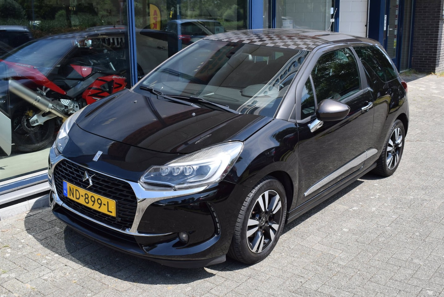 DS 3 - 1.2 PureTech So Chic 1.2 PureTech So Chic - AutoWereld.nl