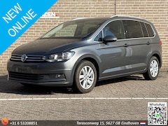 Volkswagen Touran - 2.0 TDI Comfortline Business 7p | € 9.850, - NETTO | Alcantara | Climate | Cruise | Navi |