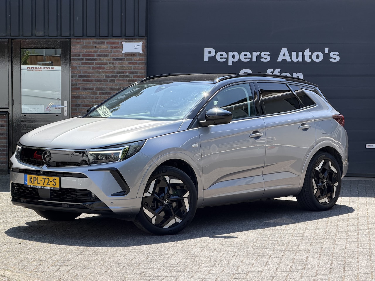 Opel Grandland - 1.6 Turbo Plug-In Hybrid 4x4 GSe 310PK Afnb.Trekhaak Keyless Entry - Navi - Camera - Carpl - AutoWereld.nl