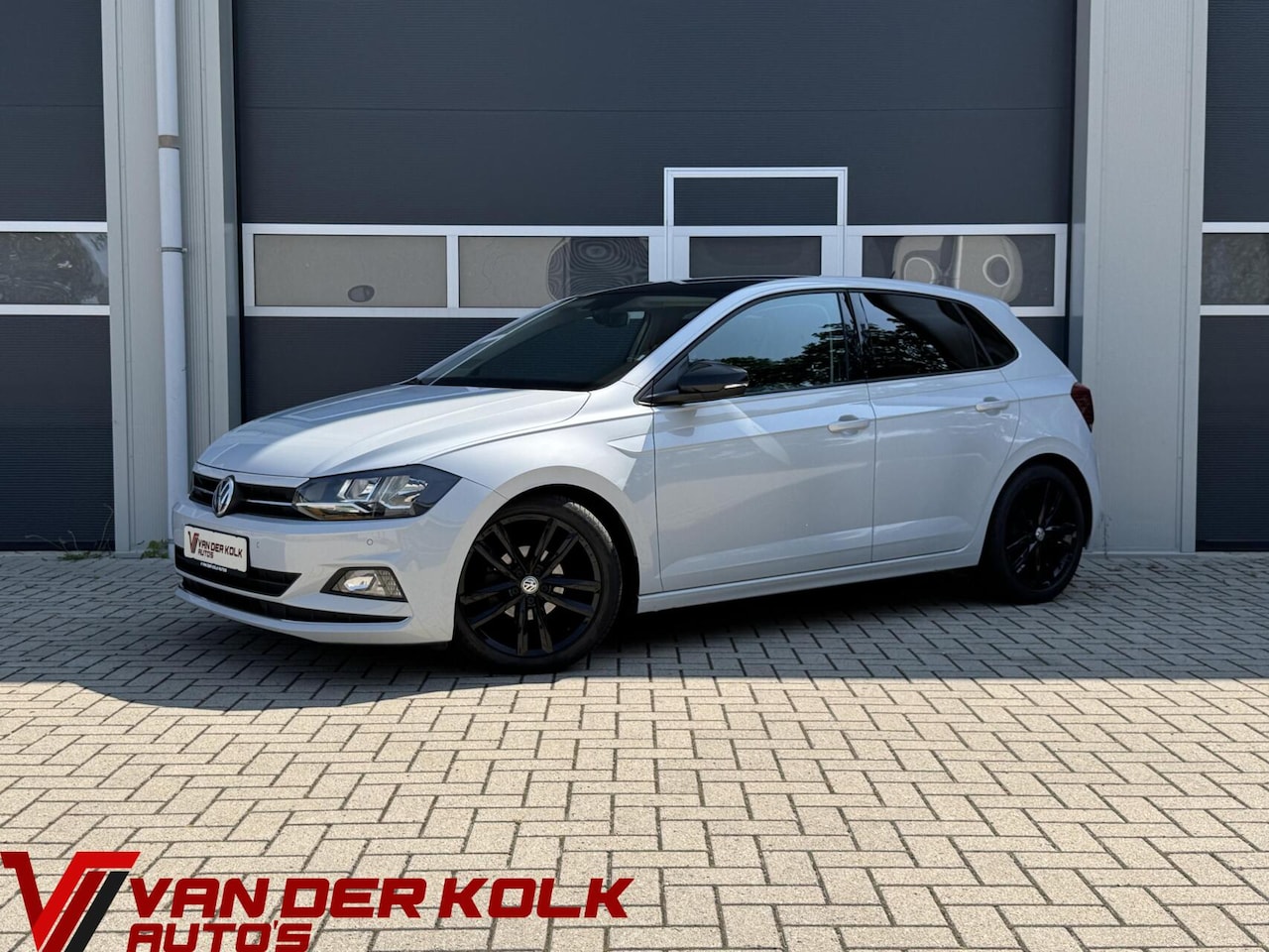 Volkswagen Polo - 1.0 TSI Highline Automaat | Carplay | Adaptive cruise | Navigatie | Climate | Stoelverwarm - AutoWereld.nl