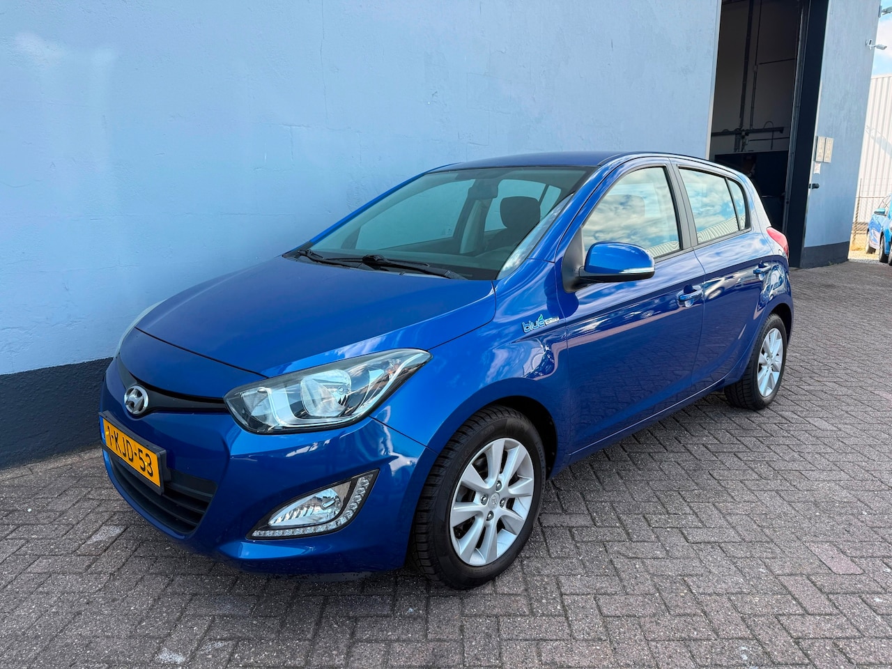 Hyundai i20 - 1.2i i-Deal - Airco - AutoWereld.nl