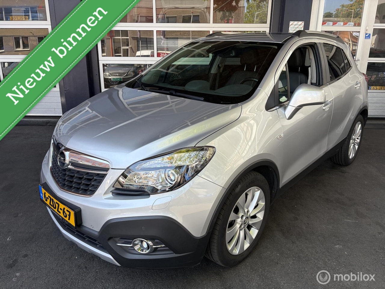 Opel Mokka - 1.4 T Cosmo/AUT/Pano/Airco/NAP/Camera/LM Velgen - AutoWereld.nl