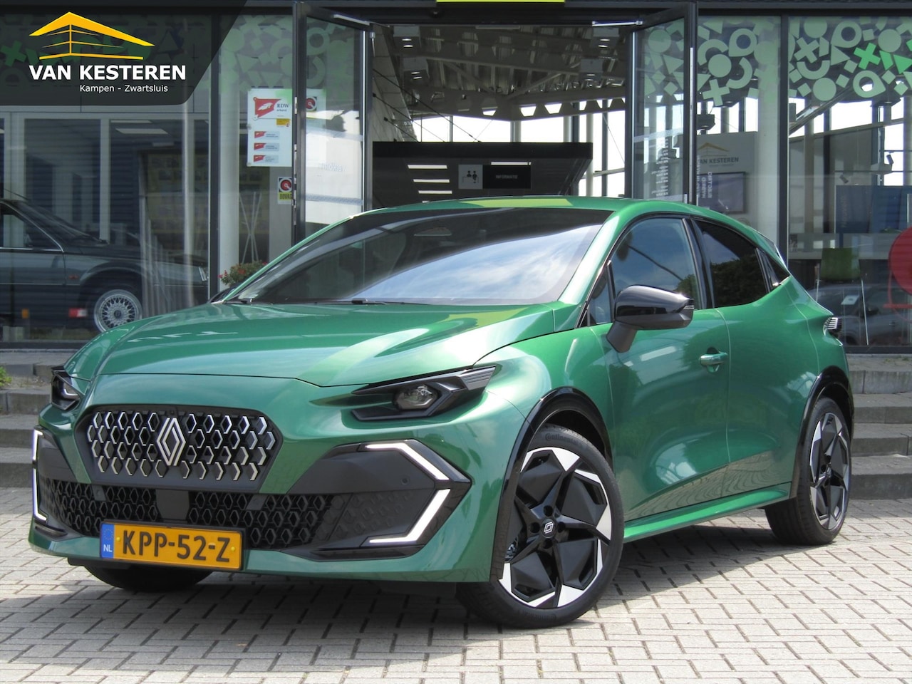 Renault Clio - Hybrid 160pk Aut Techno / Navigatie / 360 Camera / Pack 18'' Velgen - AutoWereld.nl