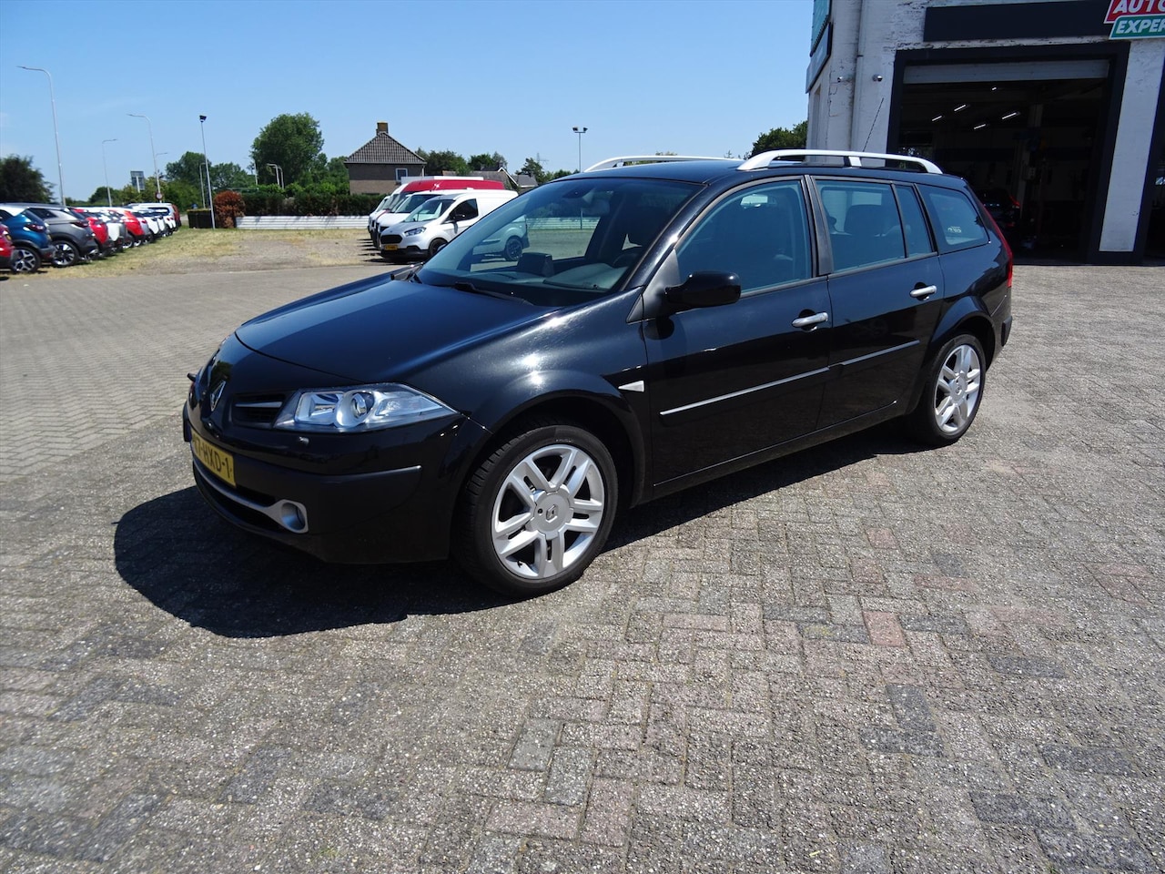 Renault Mégane Grand Tour - 2.0-16V Tech Line 2.0 16V Tech Line - AutoWereld.nl