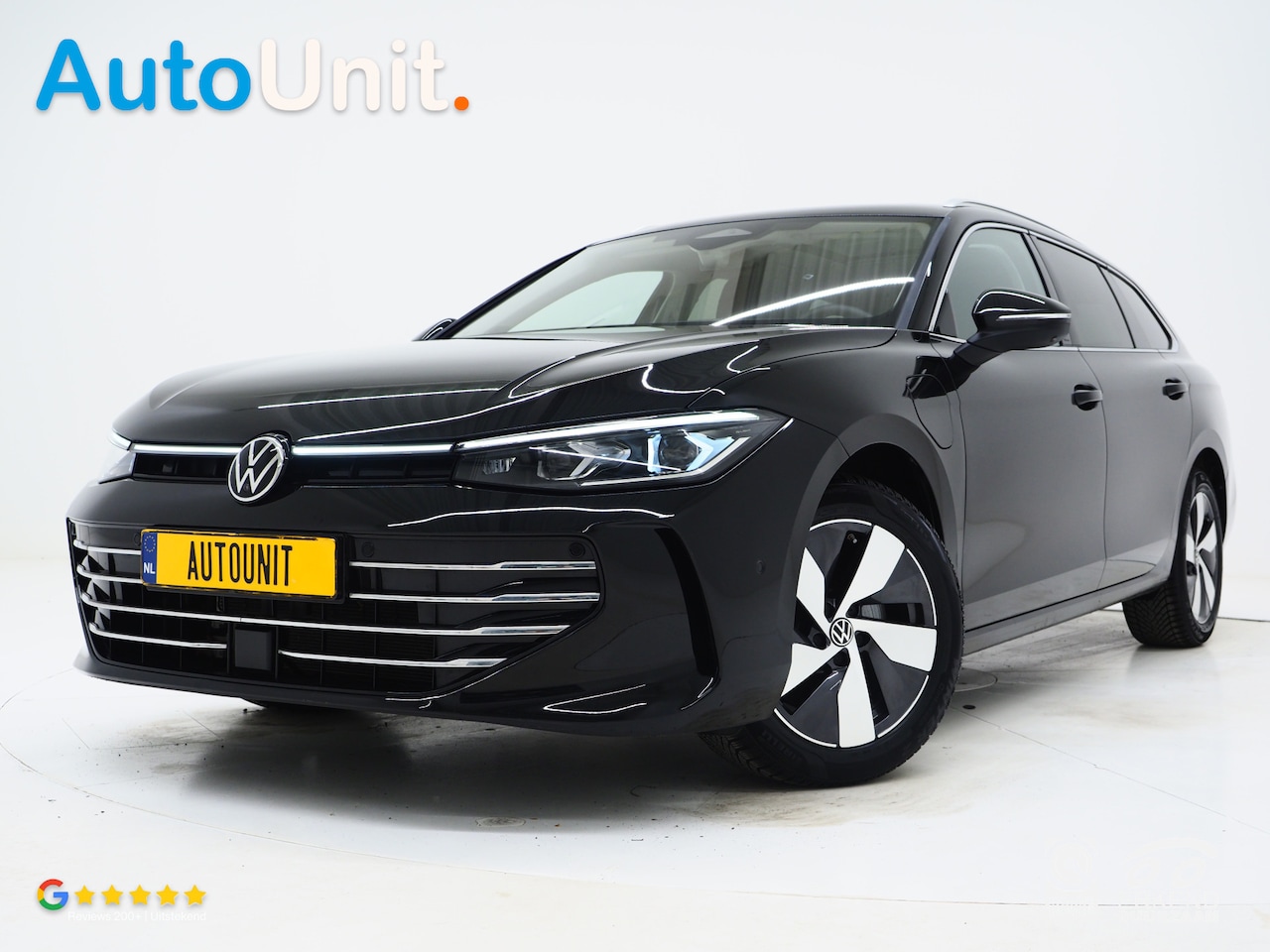 Volkswagen Passat Variant - 1.5 eHybrid Elegance | 5 Jaar Garantie | Panoramadak | Leder | Trekhaak | Harman/Kardon | - AutoWereld.nl