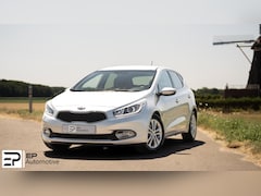 Kia Cee'd - 1.6 GDI|Camera|Stoel&Stuurverwarming|LED|Leder|