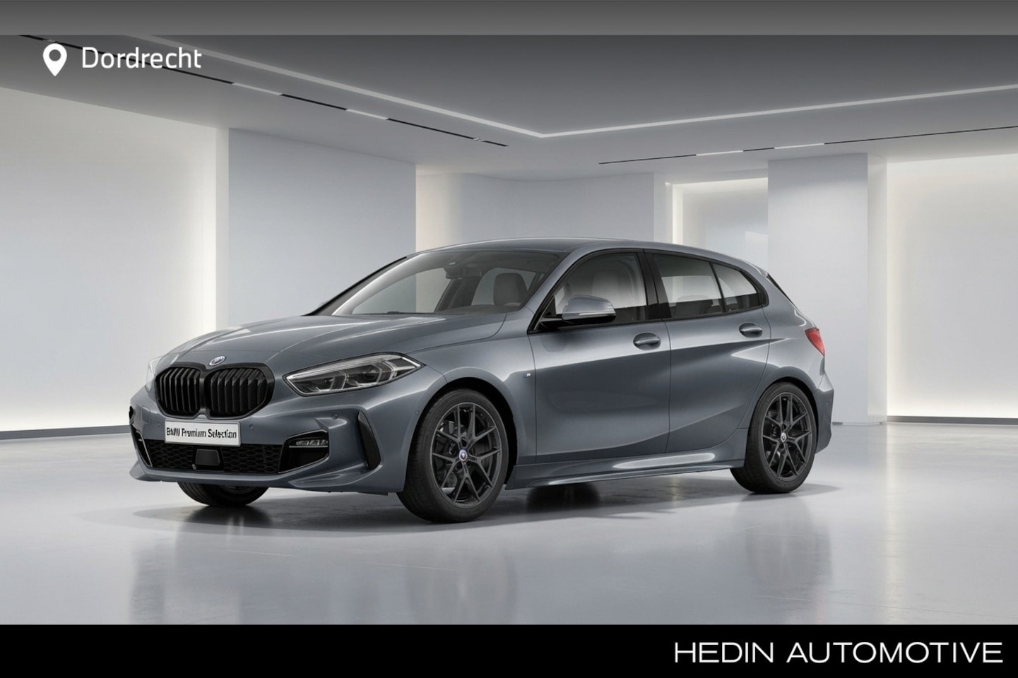 BMW 1-serie - 118i M-Sport | Trekhaak | Hifi | Stoel en Stuurverwarming | Camera | Voorbereiding Driving - AutoWereld.nl