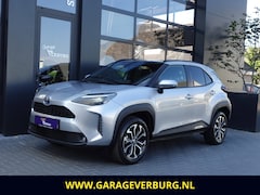 Toyota Yaris Cross - 1.5 Hybrid Business Plus (Navi/Carplay, Panoramadak, Keyless, Camera, Elek.achterklep, Sto