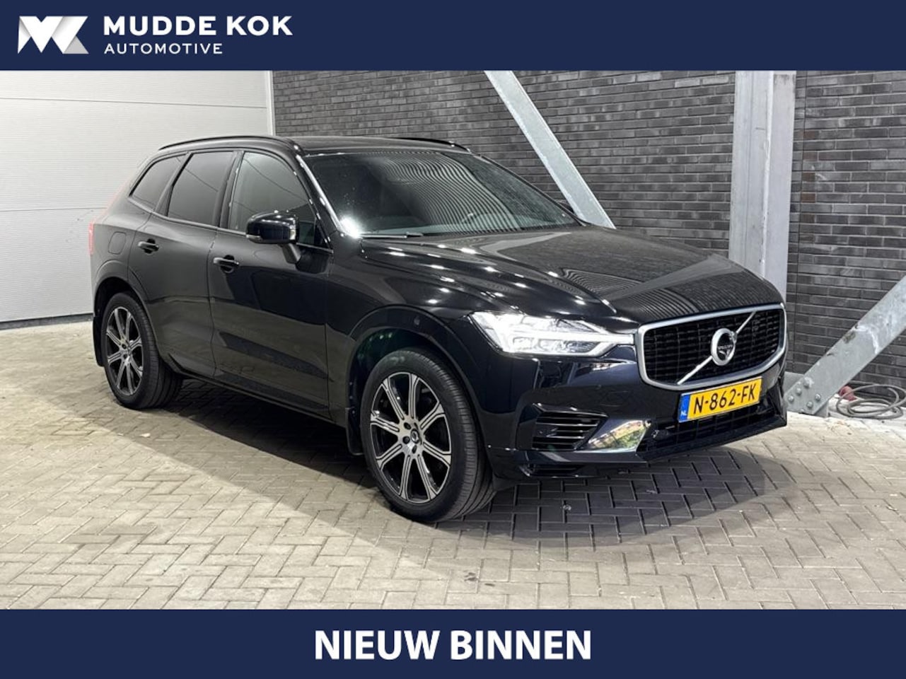 Volvo XC60 - Recharge T8 R-Design | ACC | Panoramadak | Trekhaak | 360° Camera | Harman/Kardon | BLIS | - AutoWereld.nl