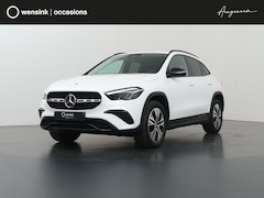 Mercedes-Benz GLA-Klasse - 250 e Luxury Line | Night pakket | Elektrisch wegklapbare trekhaak | Stoelverwarming | Win