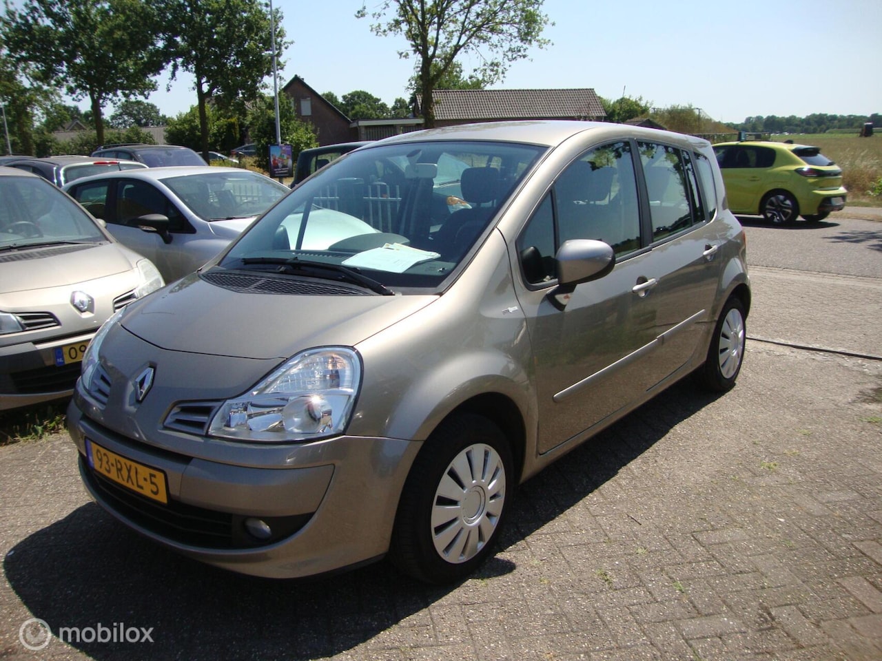 Renault Modus - 1.2-16V Night & Day - AutoWereld.nl