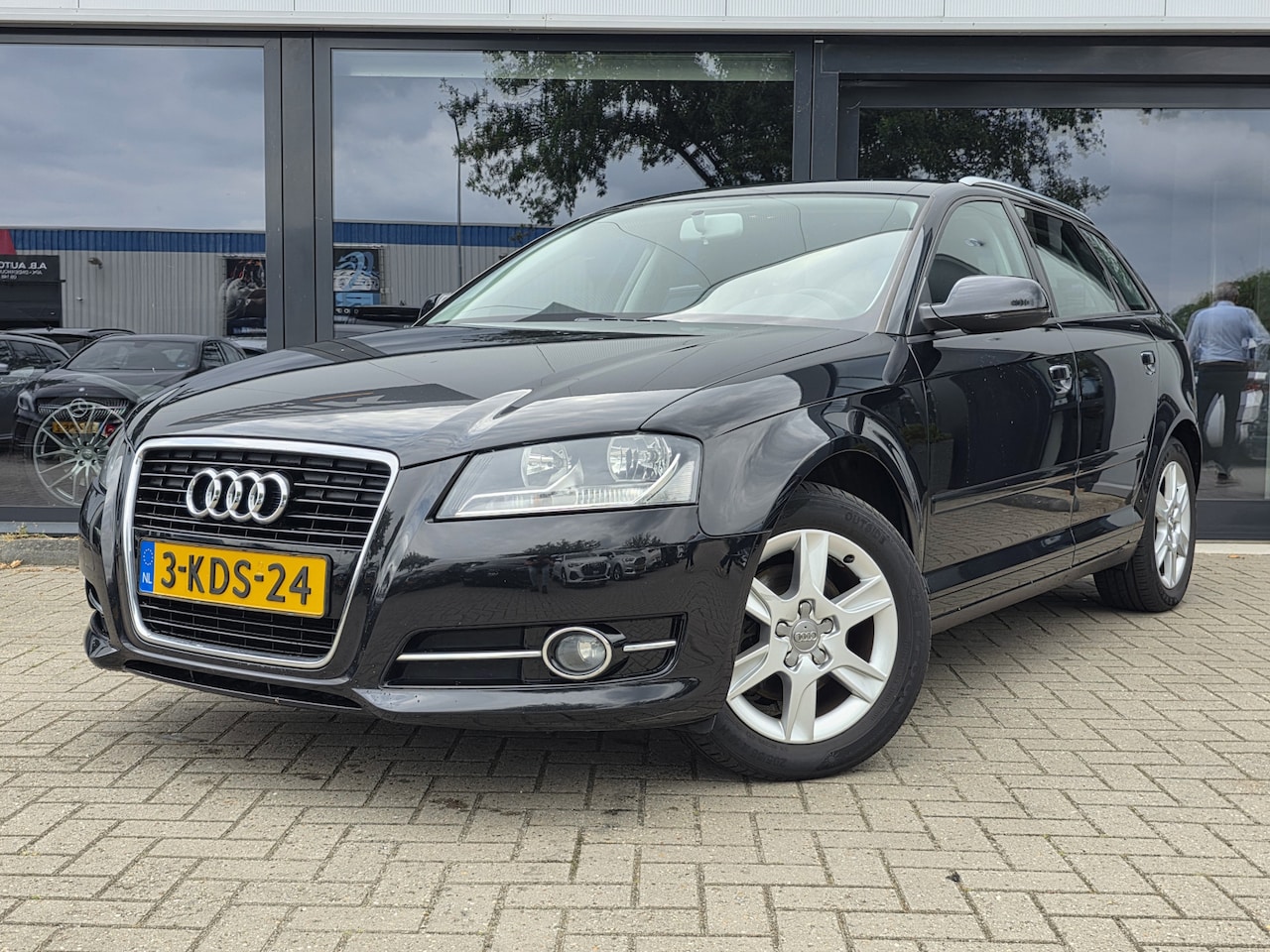 Audi A3 Sportback - 1.4 TFSI Attraction Advance 1.4 TFSI Attraction Advance - AutoWereld.nl