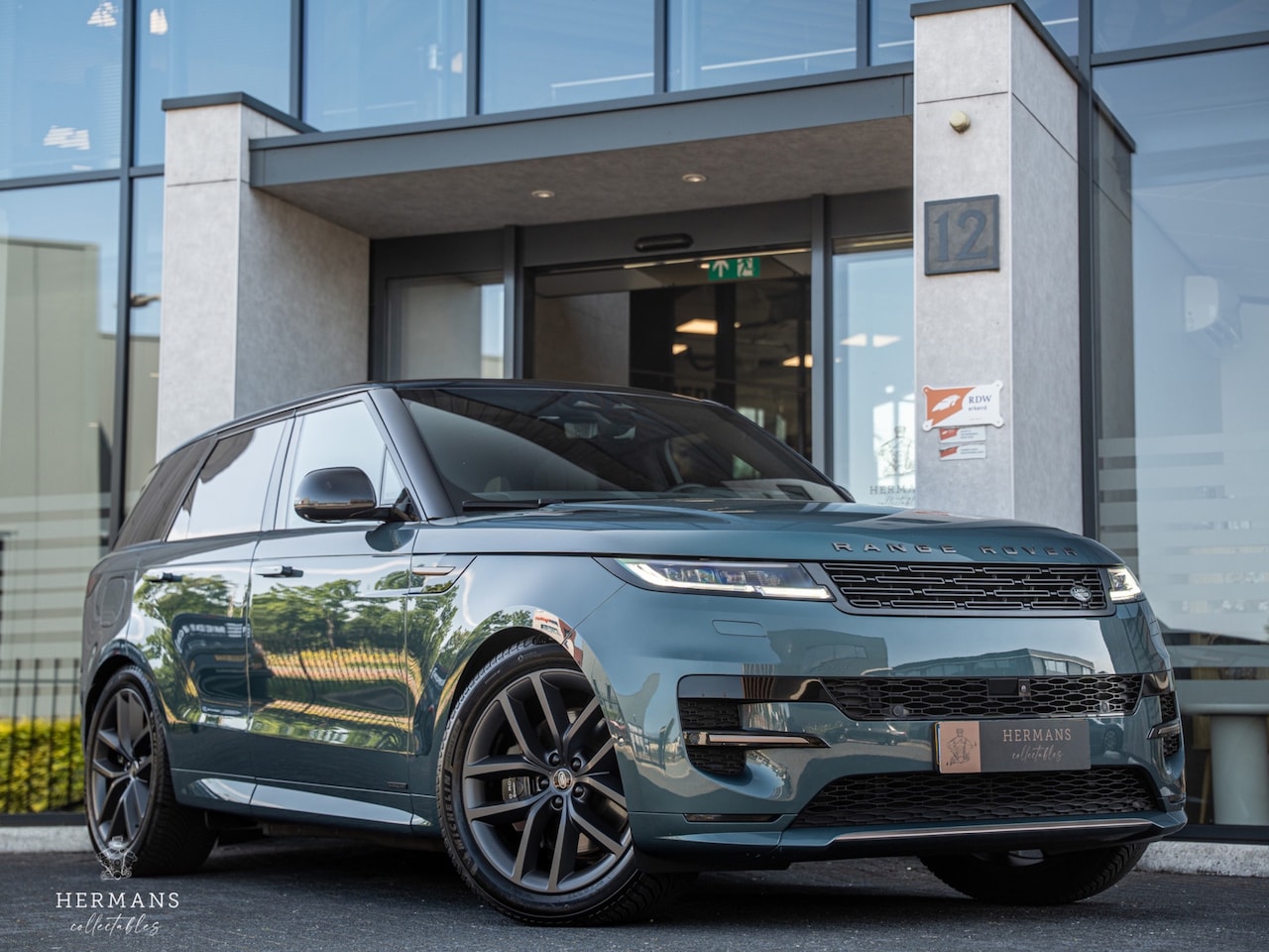 Land Rover Range Rover Sport - 3.0 P550e Autobiography PHEV / Meridian 3D / HUD / Pano / 360 / Tow-Bar - AutoWereld.nl