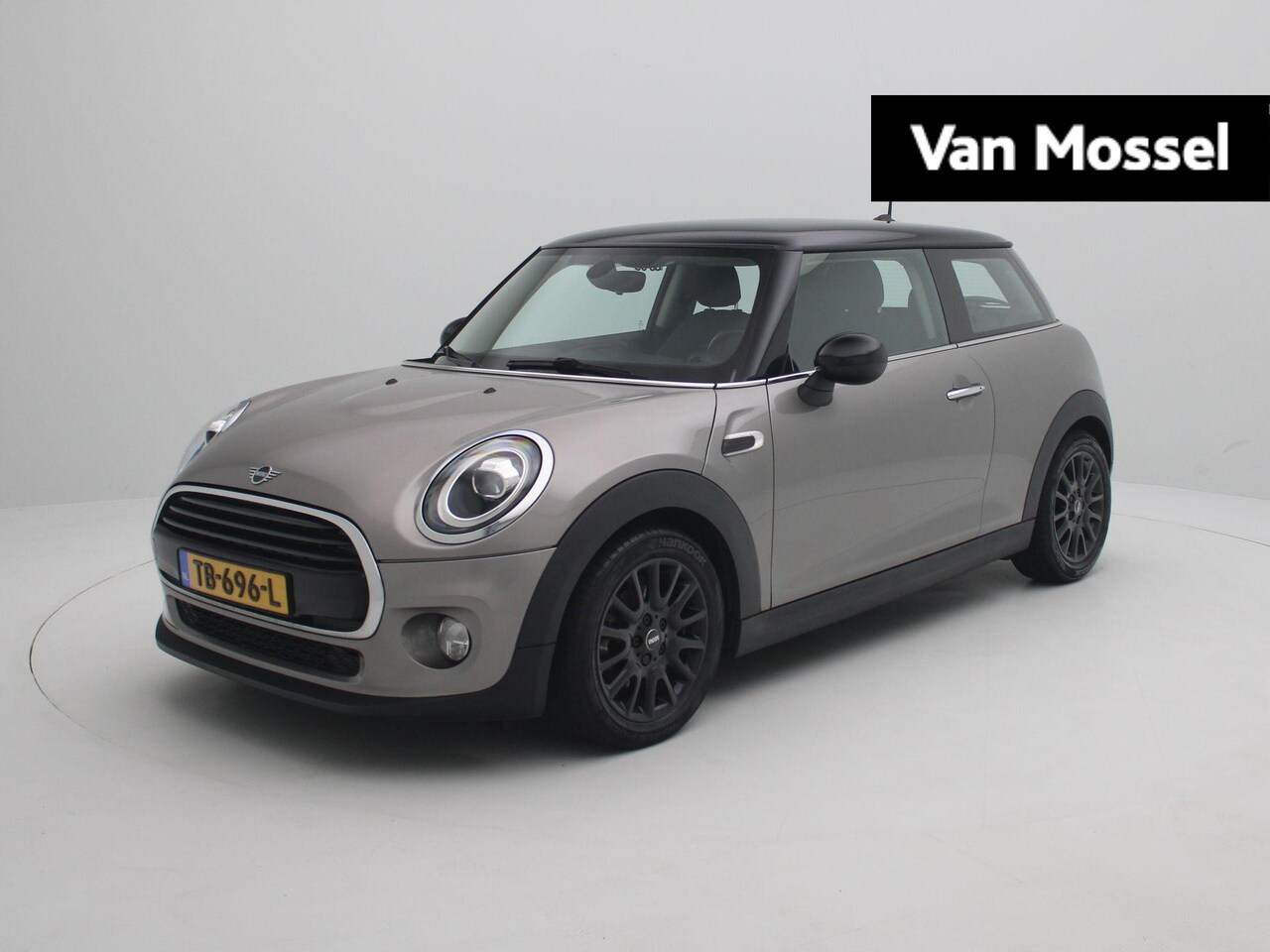 MINI 3-Deurs - 1.5 Cooper Salt | Parkeersensoren | Navigatie | Apple Carplay/Android Auto - AutoWereld.nl