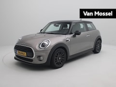 MINI 3-Deurs - 1.5 Cooper Salt | Automaat | Parkeersensoren | Navigatie | Apple Carplay/Android Auto