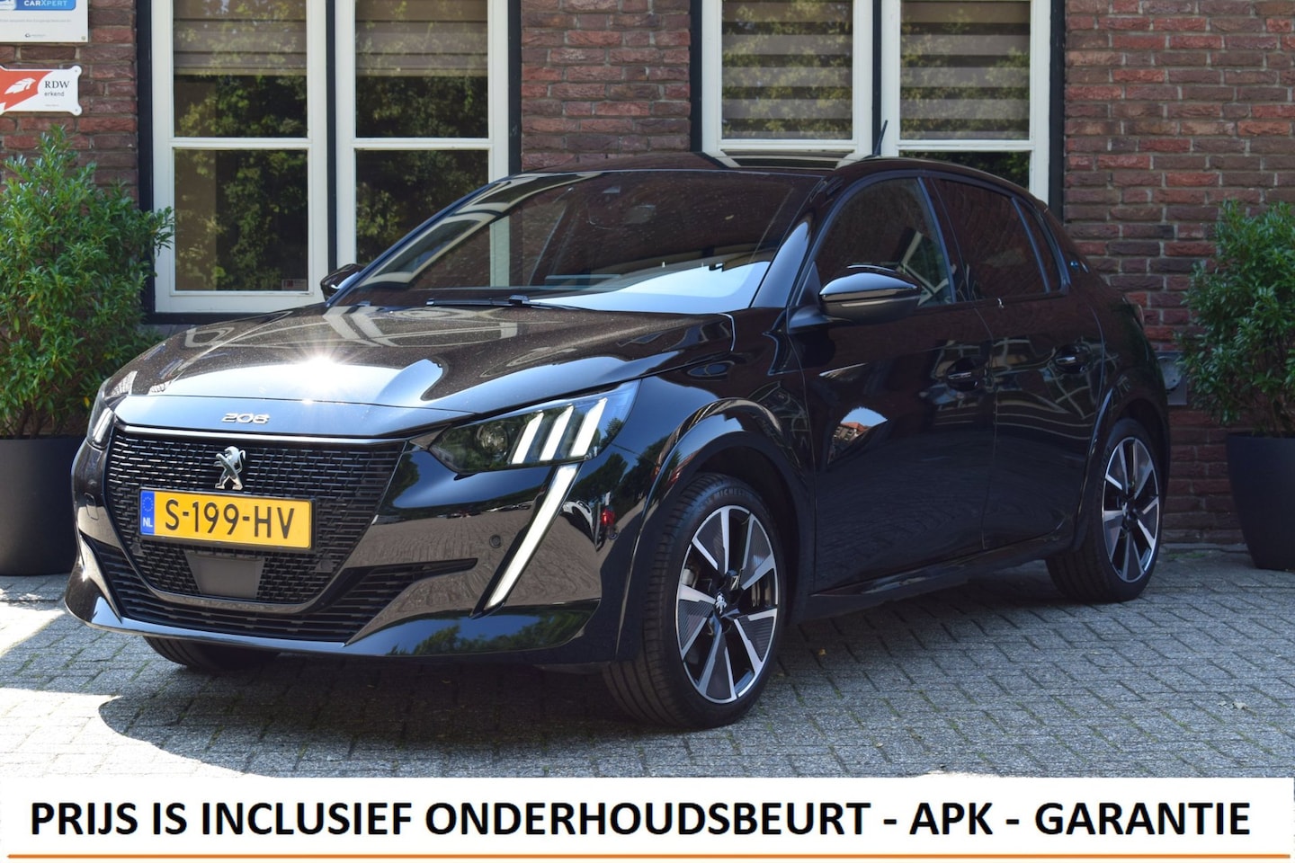 Peugeot e-208 - EV GT Pack 50 kWh 360Camera | App Connect - AutoWereld.nl