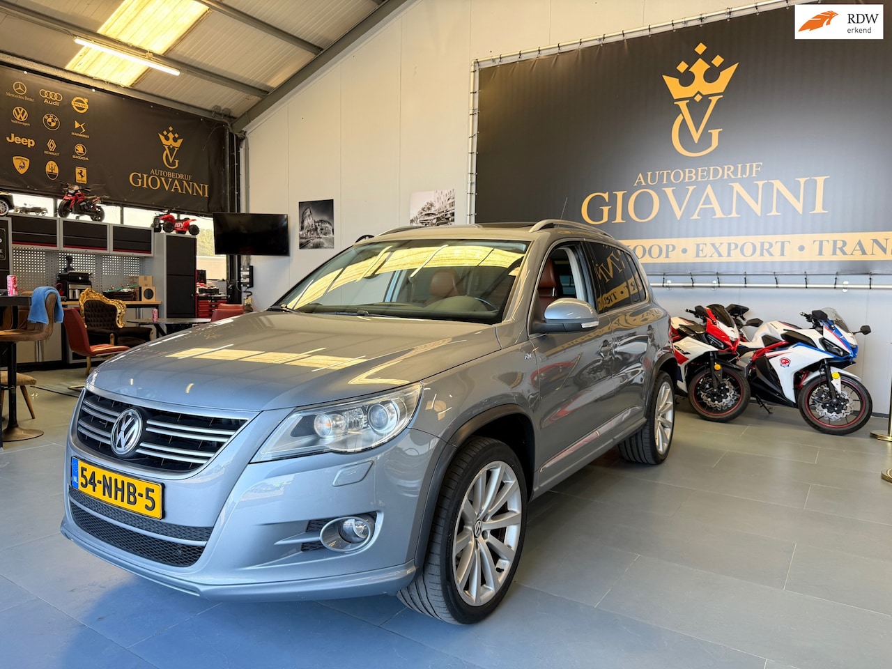 Volkswagen Tiguan - 2.0 TSI Sport&Style 4Motion inruil mogelijk - AutoWereld.nl