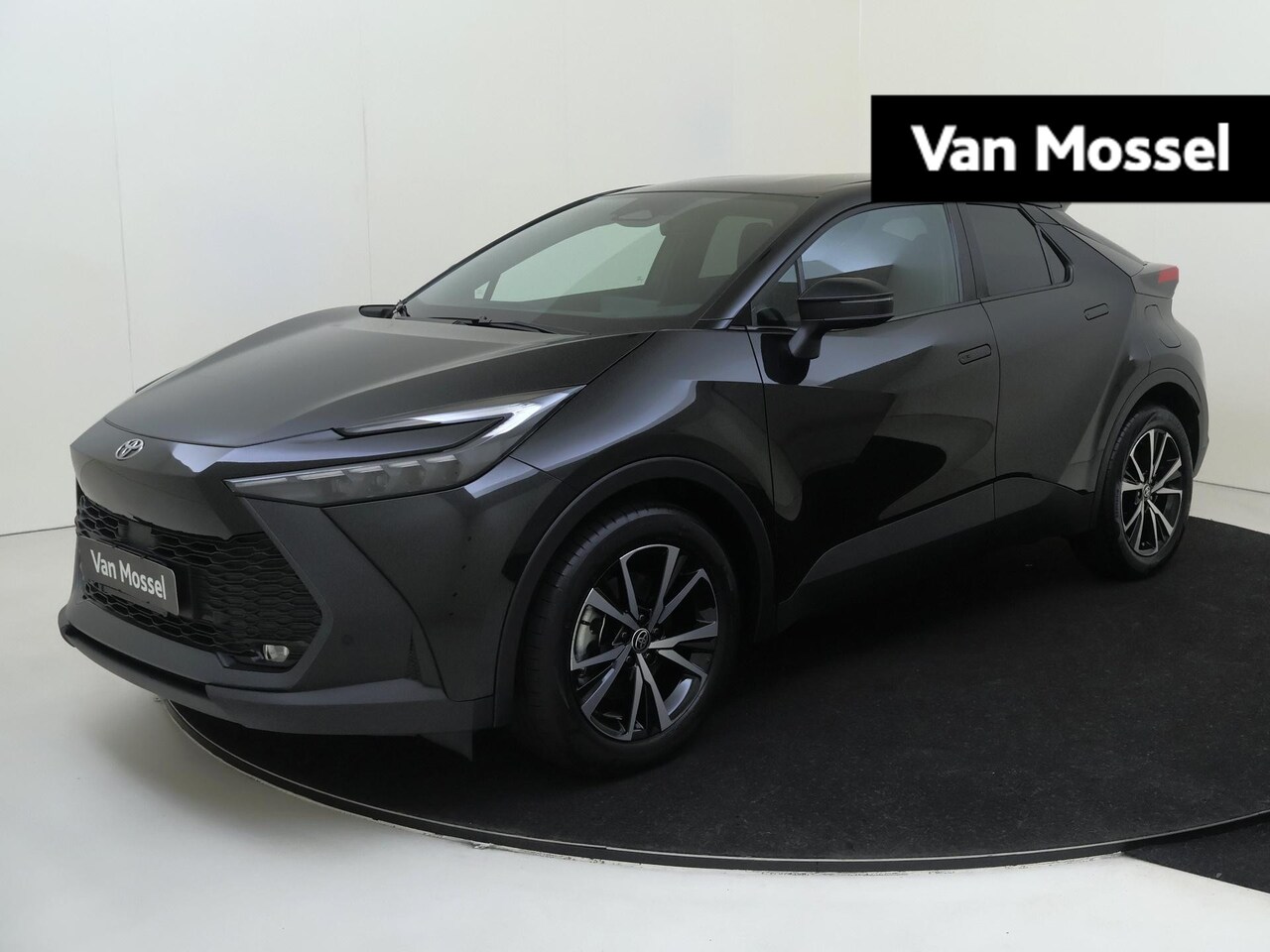 Toyota C-HR - 2.0 Plug-in Hybrid 220 Business Plus | Navi | Achteruitrijcamera | Stoel / Stuur verwarmin - AutoWereld.nl