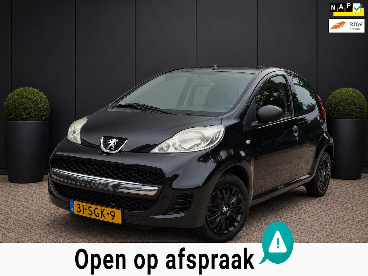 Peugeot 107 - 1.0-12V XR AIRCO APPLE CARPLAY APK 06-06-2027 NAP 5 DEURS - AutoWereld.nl