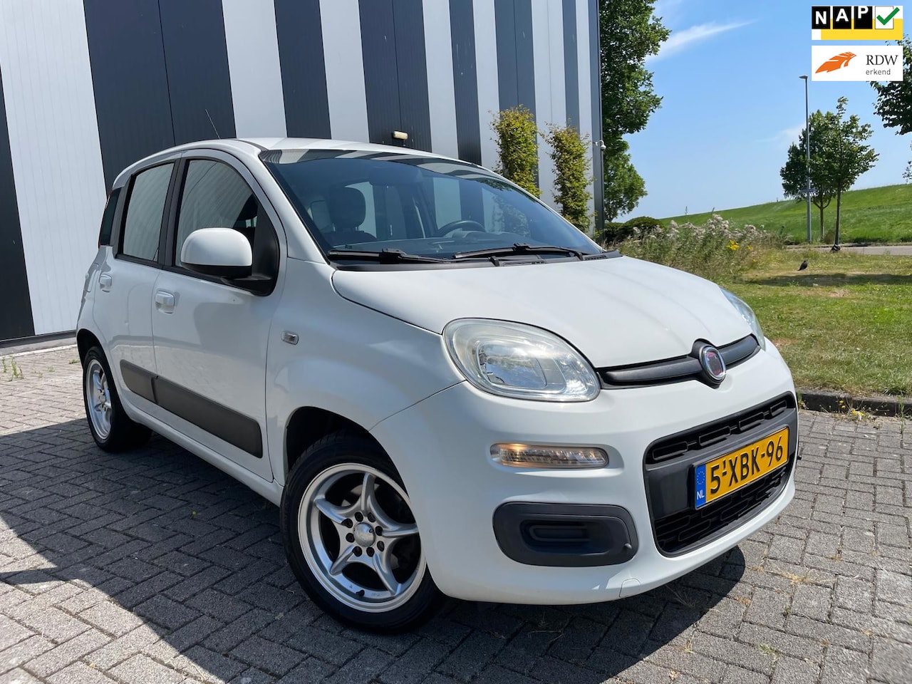 Fiat Panda - 0.9 TwinAir Edizione Cool Airco-Hoge Instap-Lmv-2 Sleutels - AutoWereld.nl
