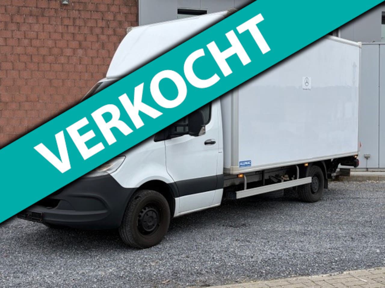 Mercedes-Benz Sprinter - 317CDI Bakwagen met Laadlift en Trekhaak - AutoWereld.nl