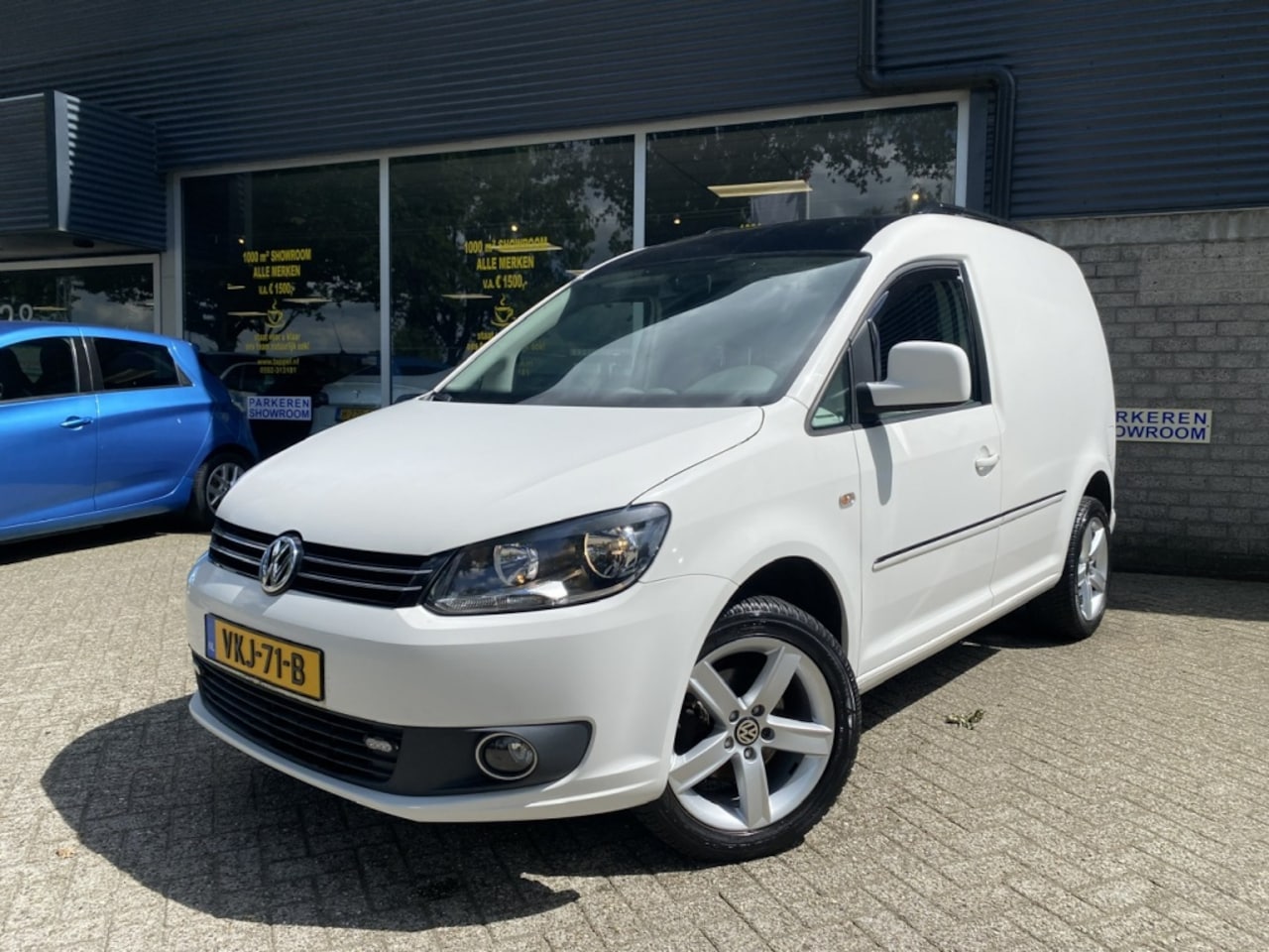 Volkswagen Caddy - 1.6 TDI Edition 30 keurige auto. - AutoWereld.nl