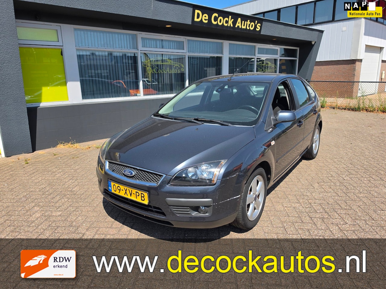Ford Focus - 1.8-16V Ambiente Flexifuel 1.8-16V Ambiente Flexifuel - AutoWereld.nl