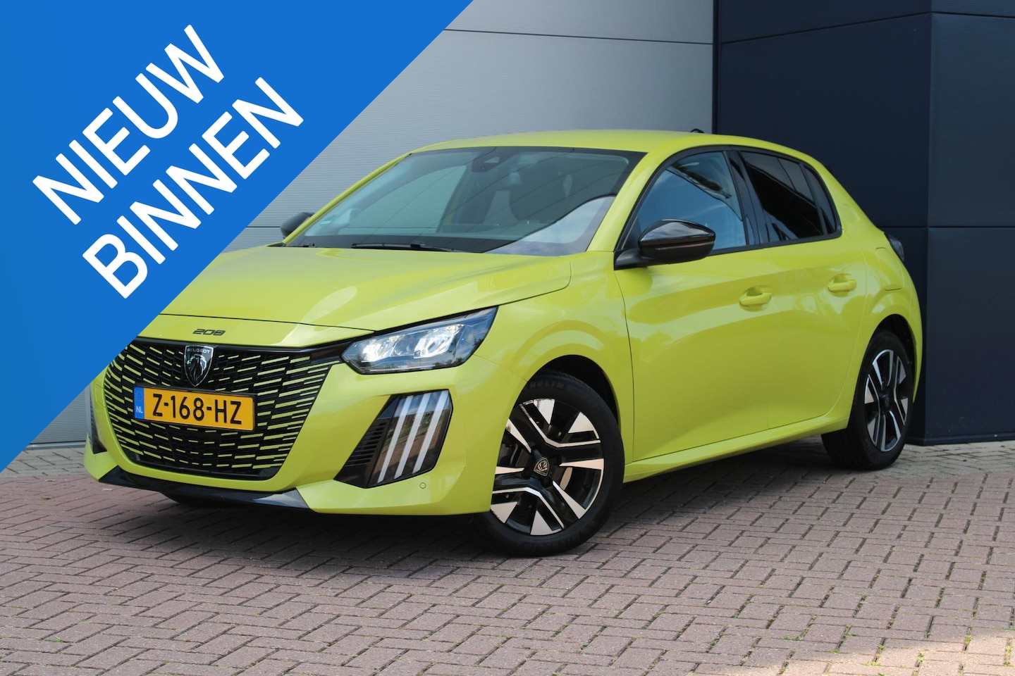 Peugeot 208 - 1.2 PureTech 100 Allure NAVIGATIE - PARKEERHULP V+A - AutoWereld.nl